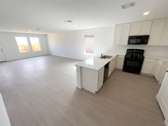 2nd image of 3720 Los Cabos Dr