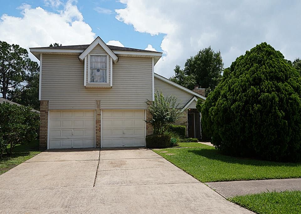 1st image of 18715 Bridoon Dr