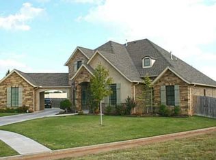 913 Granite Ct, Yukon, OK 73099