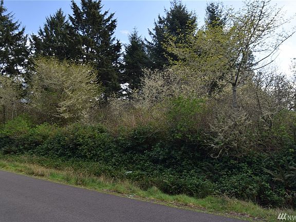 2nd image of 379 Snahapish Ave SE