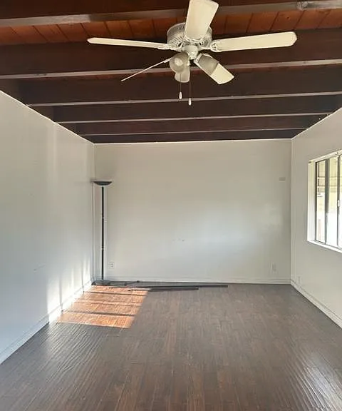 1052 N Obispo Ave — Photo 18