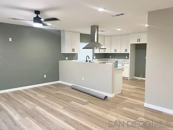 3rd image of 363 Guava Ave