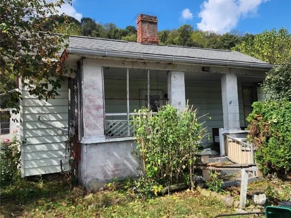 200 Central Ave, Tiltonsville, OH 43963