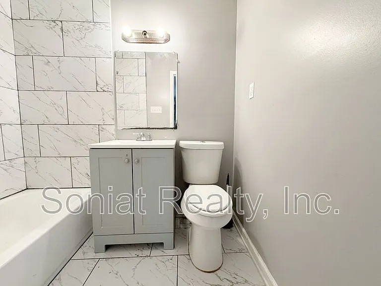 7721 S Coronet Ct #D — Photo 7
