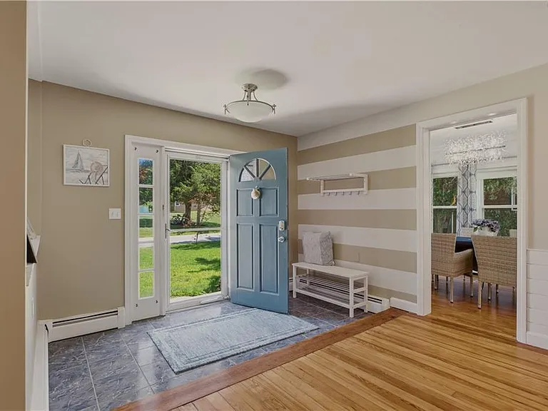 54 Canton Ave — Photo 5