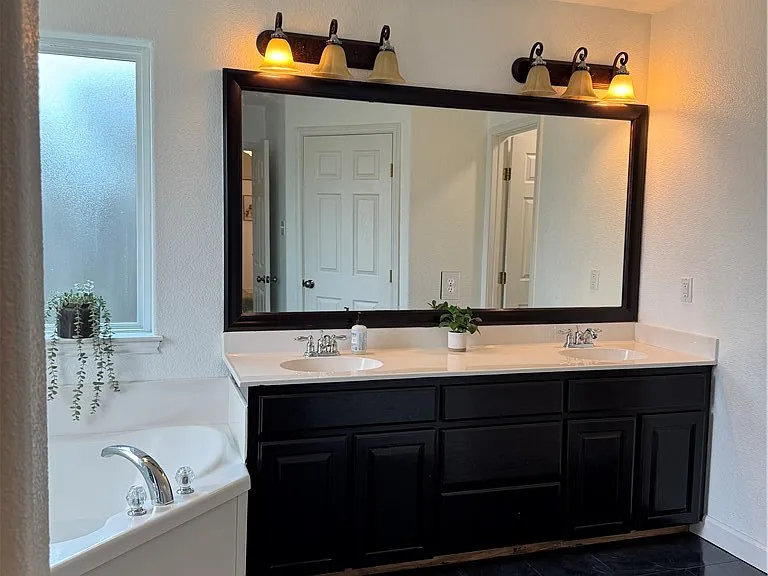 1113 Meadow Brook Dr — Photo 18
