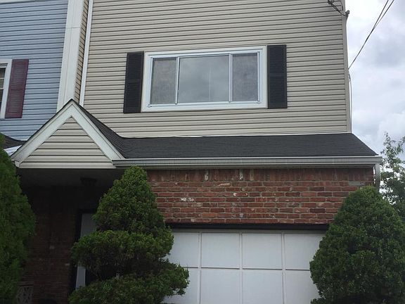 2nd image of 124 Vassar St