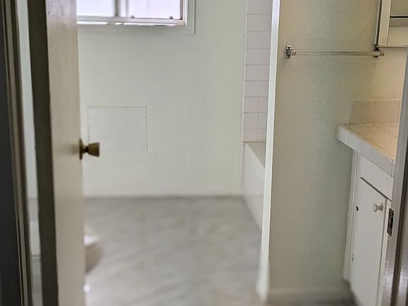 3rd image of 12275 13th St