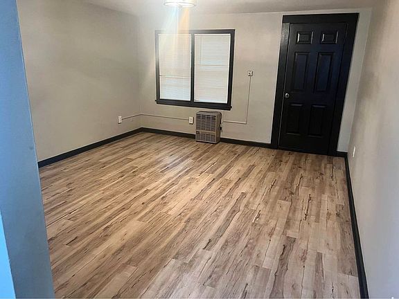 3rd image of 217 N Main St #D
