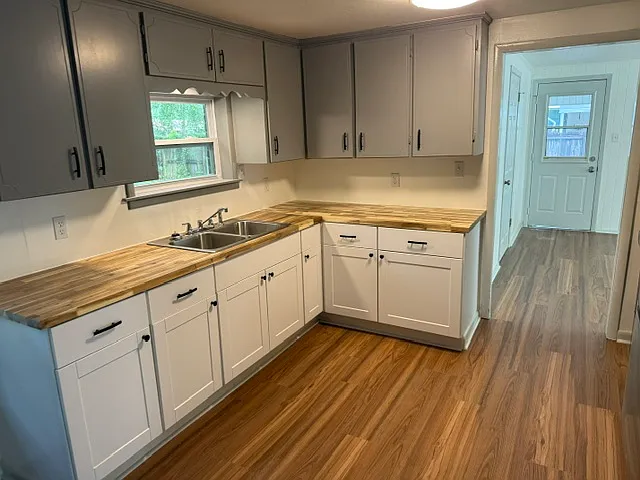 4 bed, 1400 sqft, $1,850 — Photo 4