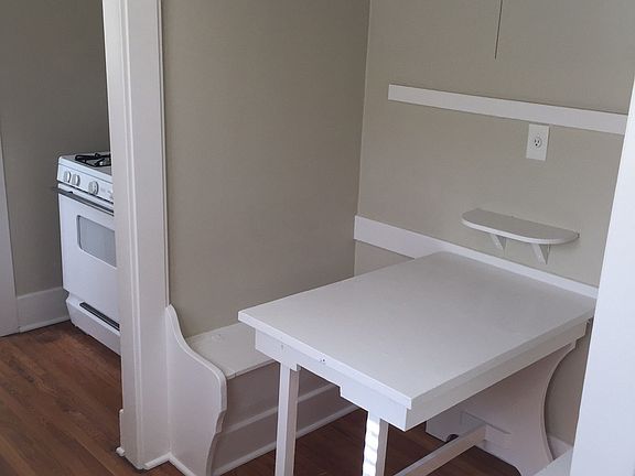 5th image of 4063 Park Blvd #4063