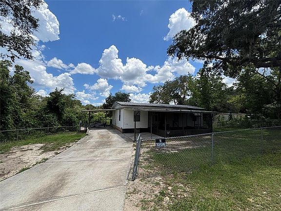 4th image of 2067 SE 181st Ter