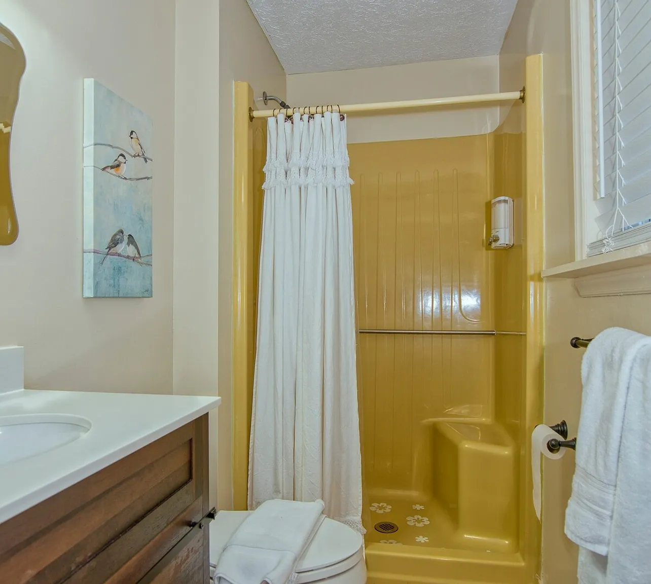3 bed, $2,700 — Photo 4