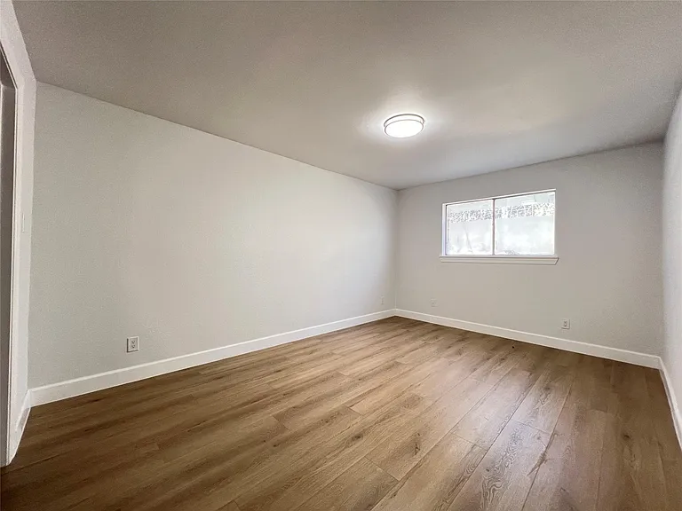3310 Hycreek Dr #2 — Photo 13