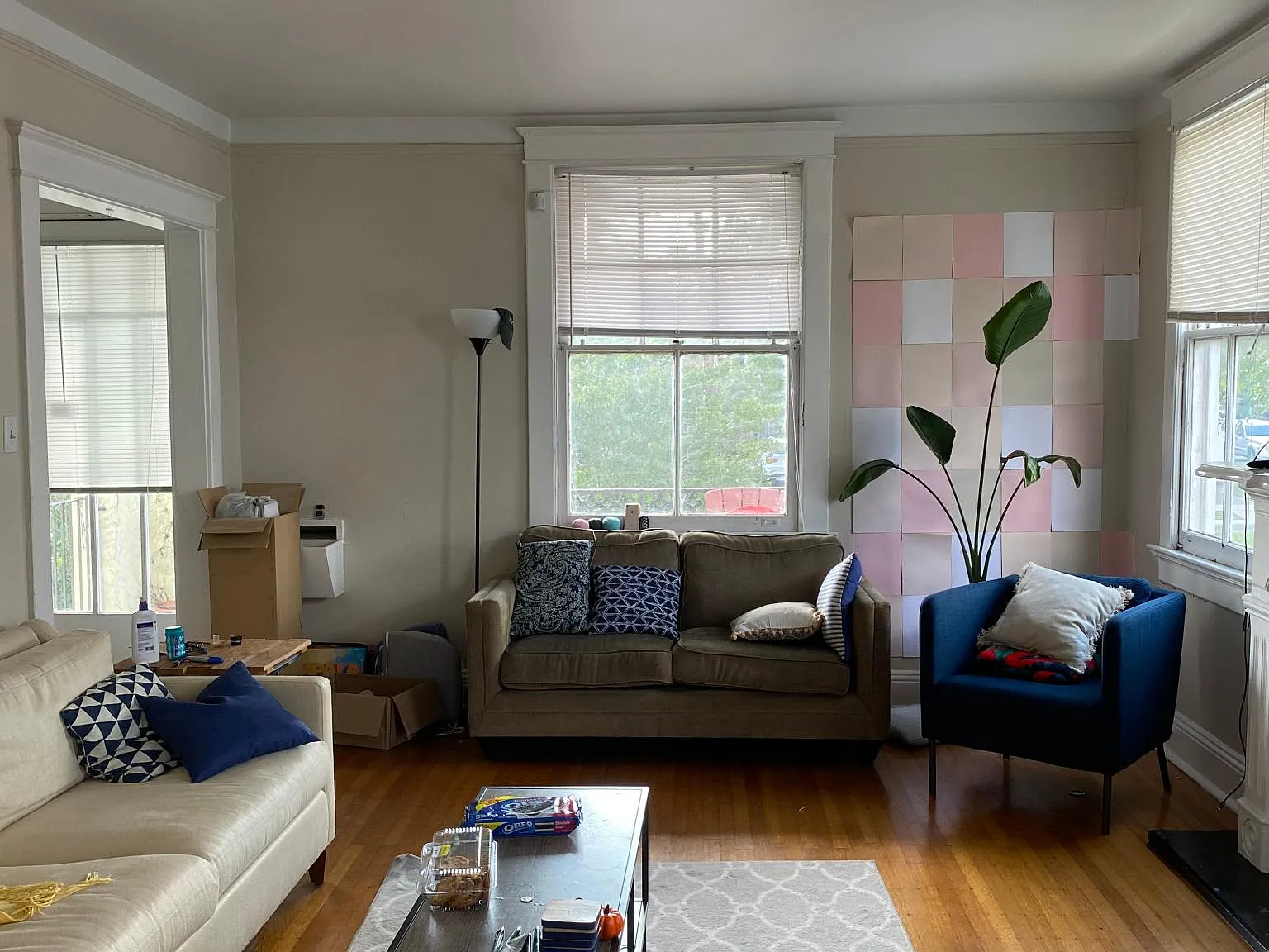 3 bed, 1800 sqft, $2,400 — Photo 2