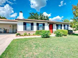 104 Cardiff St, Kerrville, TX 78028