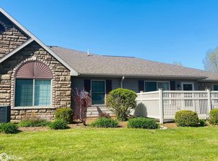 4833 River Valley Rd, Fort Madison, IA 52627