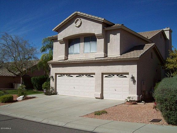3rd image of 1722 E Samuel Dr