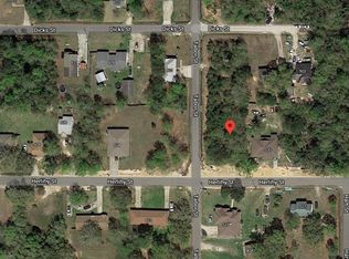 504 Tabor St, Waveland, MS 39576
