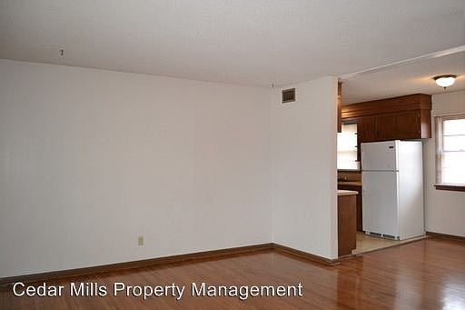 2nd image of 2346 S Vine St