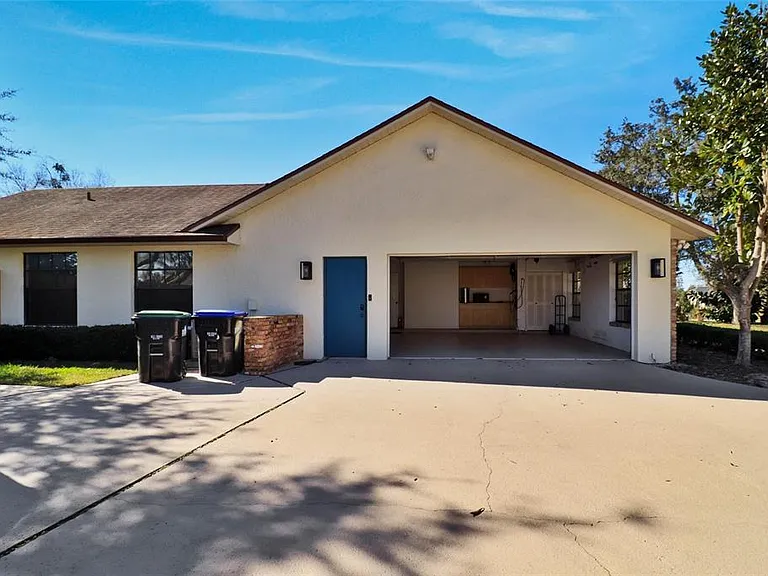 4318 Woodtree Ln — Photo 42