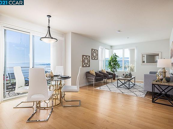 5th image of 401 Crescent Ct APT 4411
