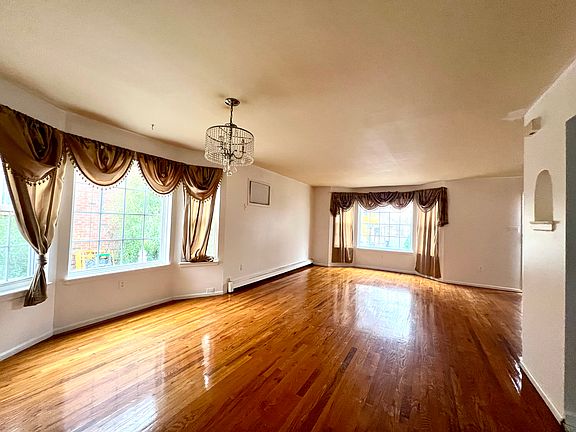 4th image of 6116 228th St #1