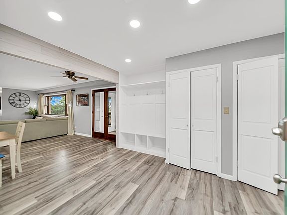 5th image of 7400 Timberline Ct