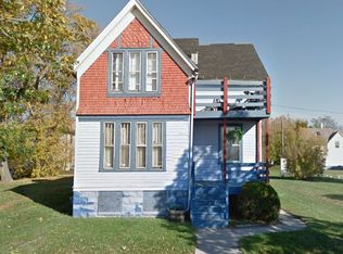 2620 W Lloyd St #A, Milwaukee, WI 53205