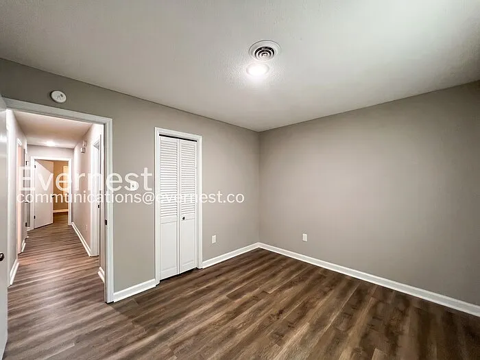 731 Cumberland Cv — Photo 11