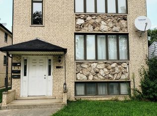6750 W Gunnison St, Harwood Heights, IL 60706