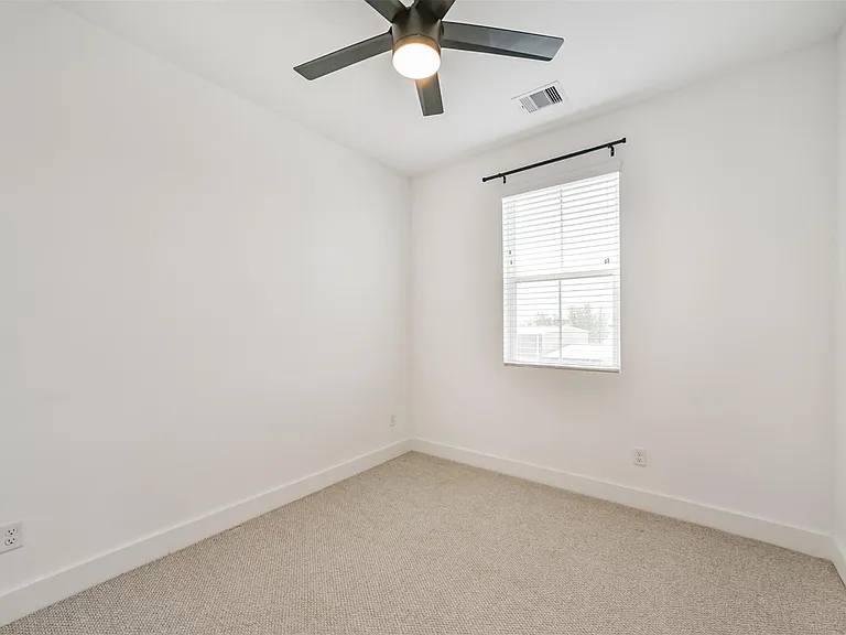 8321 Springwood Canyon Ln — Photo 34