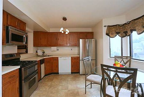 Rockland Real Estate Rockland Condos \nNanuet Condos in Treetops\nThe Hamlets