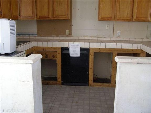 5th image of 108 Gay St