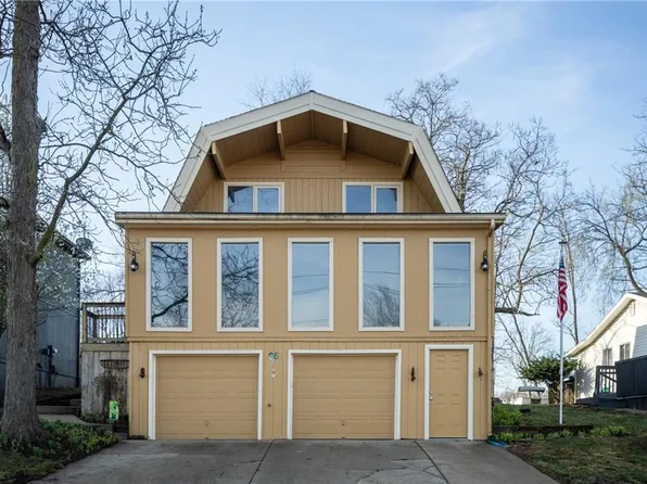 95 Beach Dr, Lake Tapawingo, MO 64015