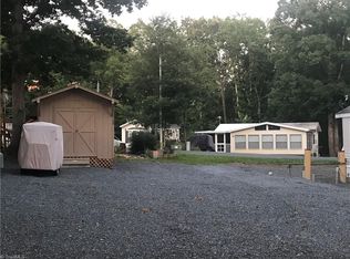 109 Spruce St, New London, NC 28127