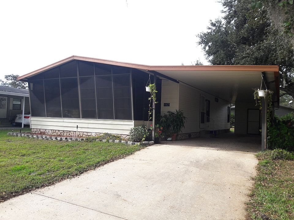 1st image of 16511 Avenida Del Lago