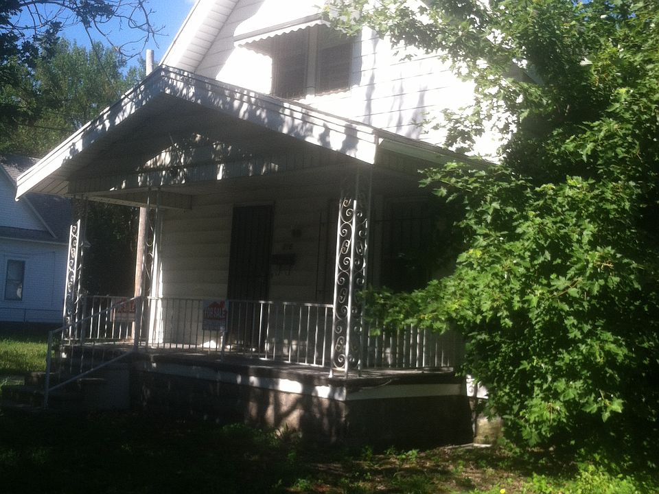 2nd image of 316 Hiett Ave