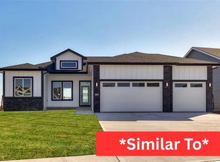 614 NE Doe Pointe Dr, Ankeny, IA 50021