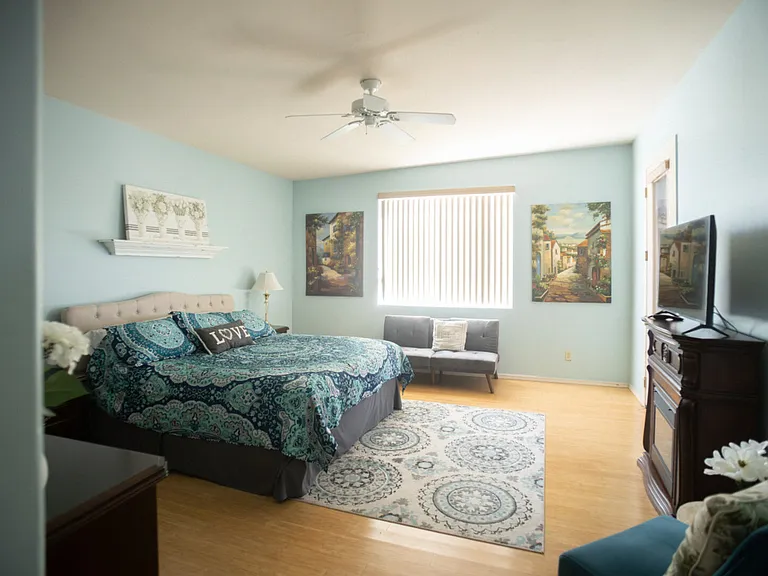 N Platte Dr — Photo 16