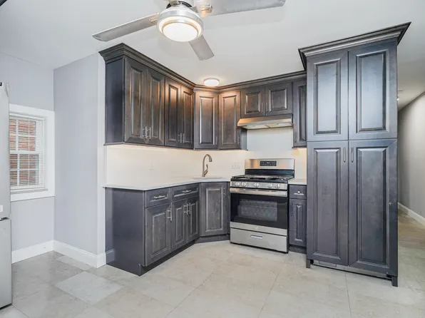 200 Bay 7th Street image 25 of 49