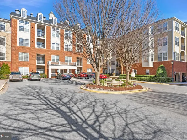 9405 Blackwell Rd APT 202, Rockville, MD 20850