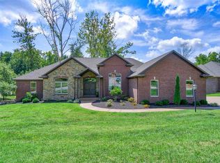 6655 Hensley Ct, Newburgh, IN 47630