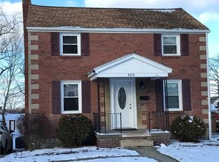 999 George St, Sharon, PA 16146