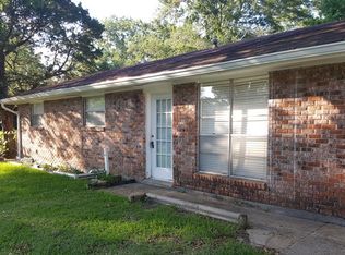 1411 Lafayette Ln, Picayune, MS 39466