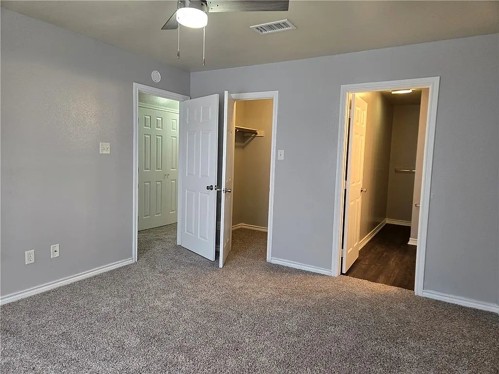 3 bed, 1379 sqft, $1,400 — Photo 4