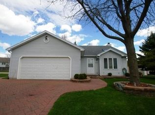 7306 W Valley Ridge Dr, Madison, WI 53719