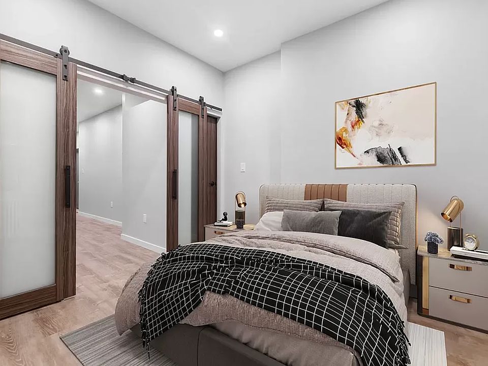 1st image of 437 W 46th St #1SE