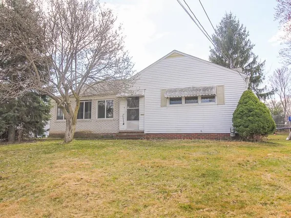 11605 Harold Ave, Cleveland, OH 44130