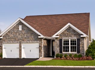 1060 Presidents Dr, Lititz, PA 17543